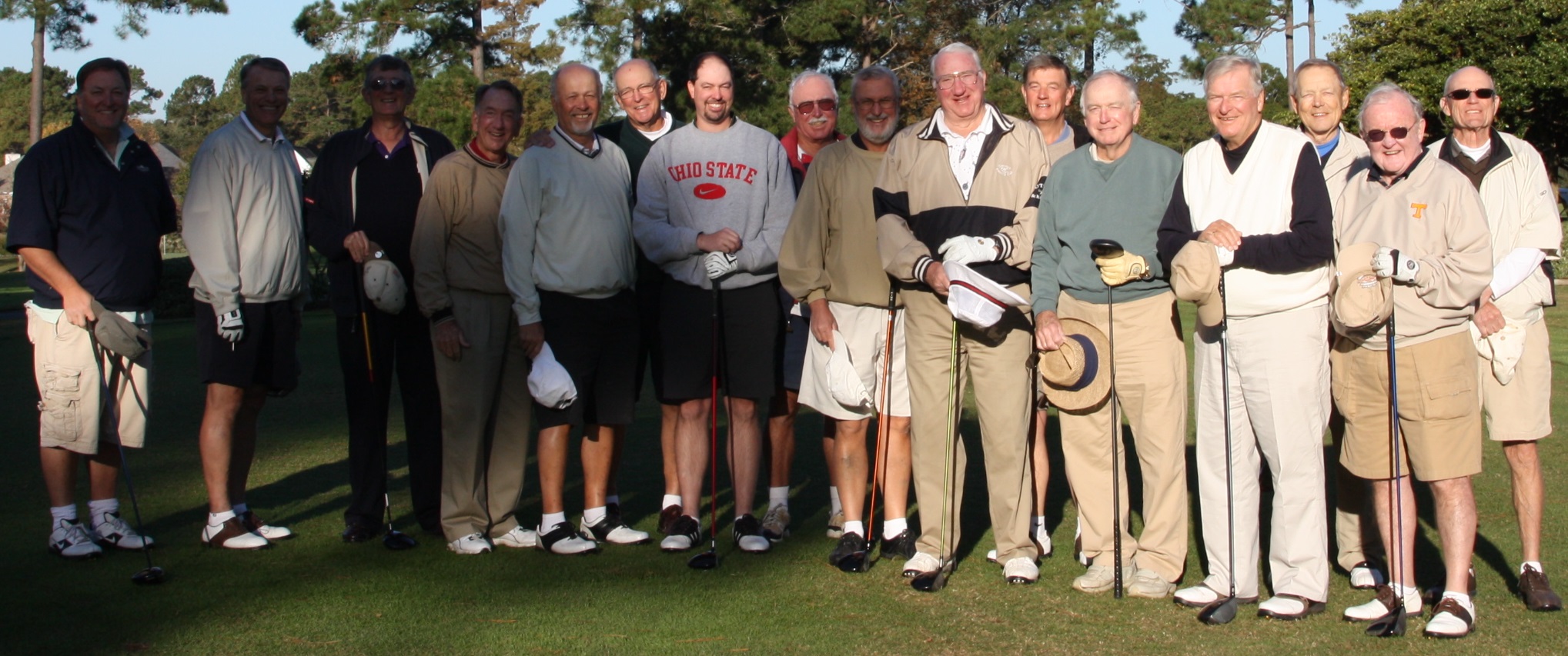 2010 Poor Golfers Association group photo